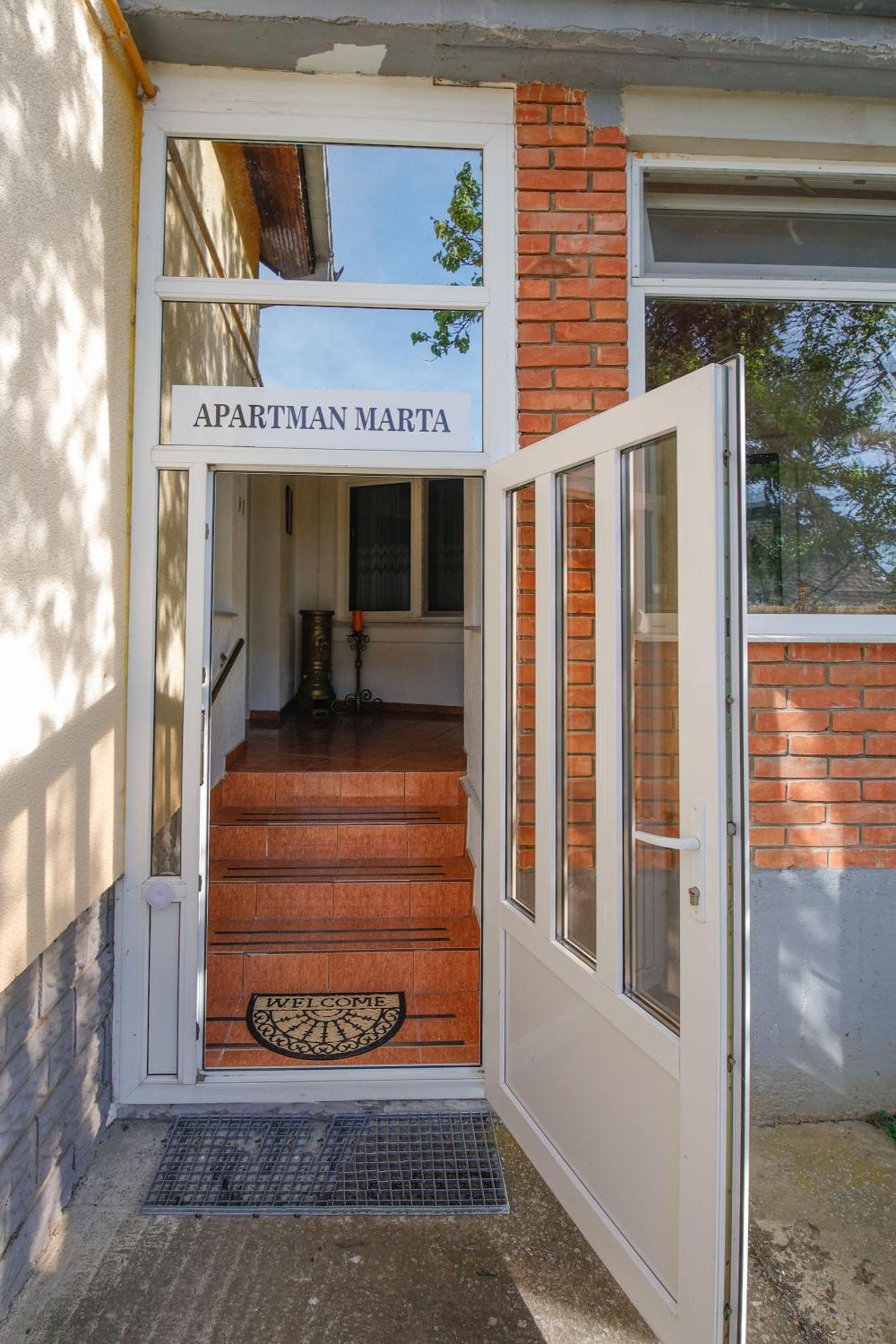 Apartman Marta I Soba Maja Gradiste Εξωτερικό φωτογραφία