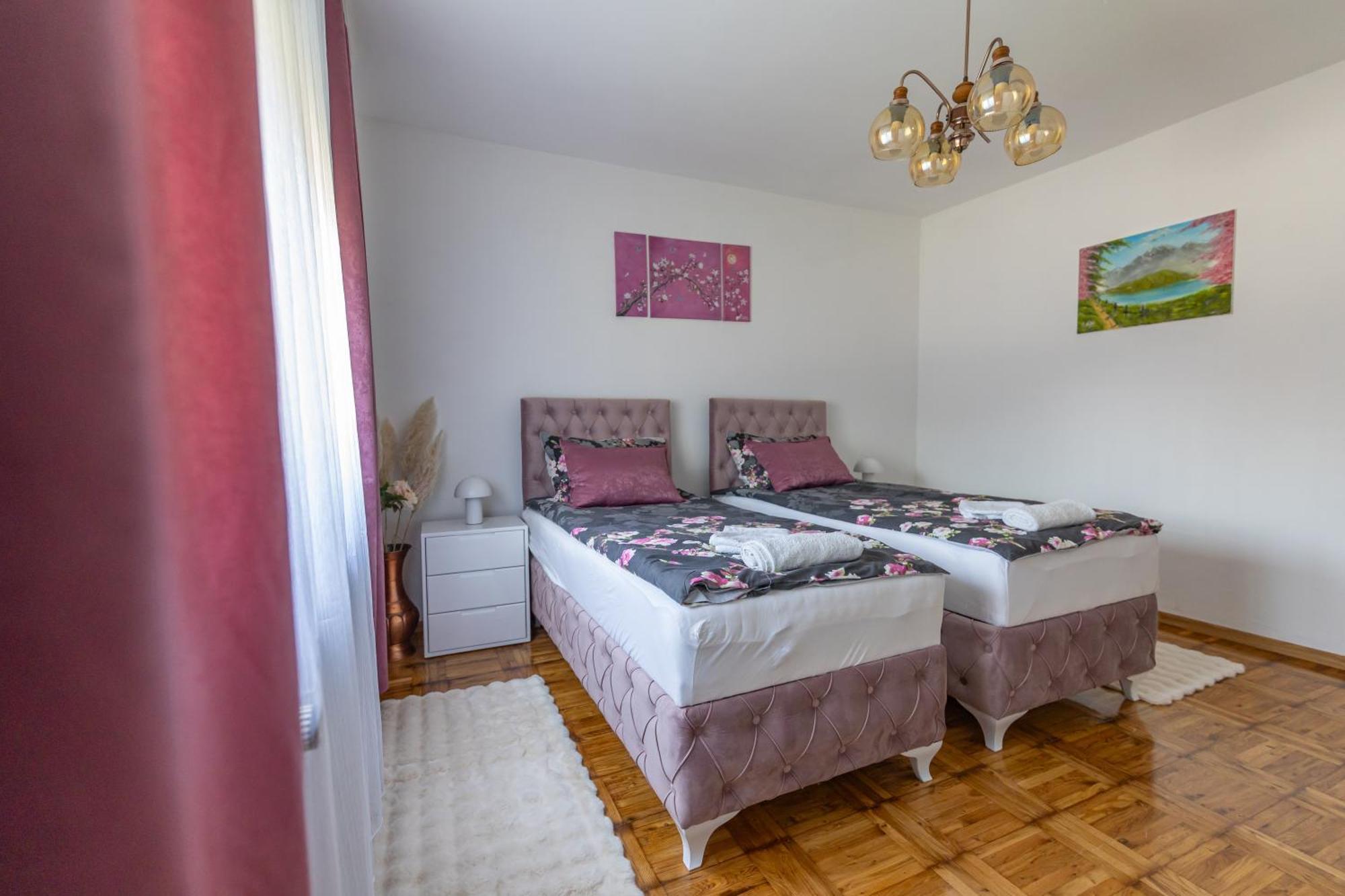 Apartman Marta I Soba Maja Gradiste Εξωτερικό φωτογραφία
